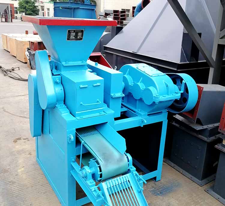 Strong pressure ball machine